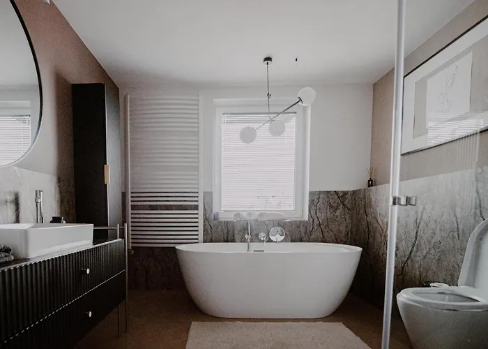 Targowa Luxury 3-bedroom - Free Parking Апартаменти