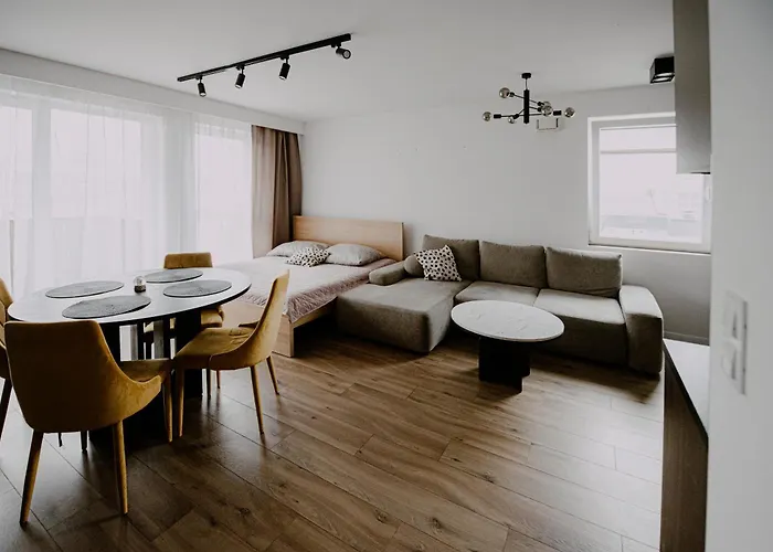 Targowa Luxury 3-bedroom - Free Parking Апартаменти