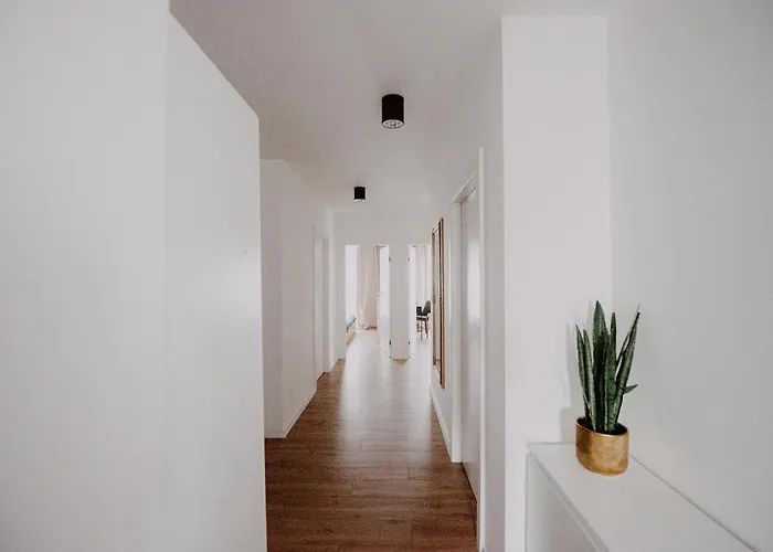 Targowa Luxury 3-bedroom - Free Parking شقة وودج